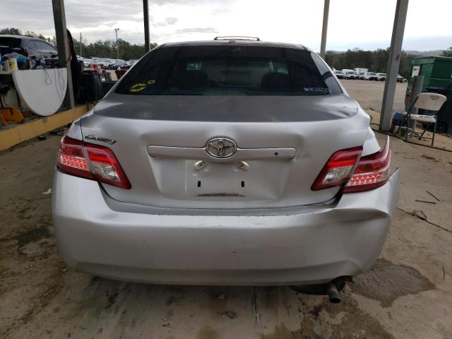 4T1BF3EK8BU693846 - 2011 TOYOTA CAMRY BASE SILVER photo 6