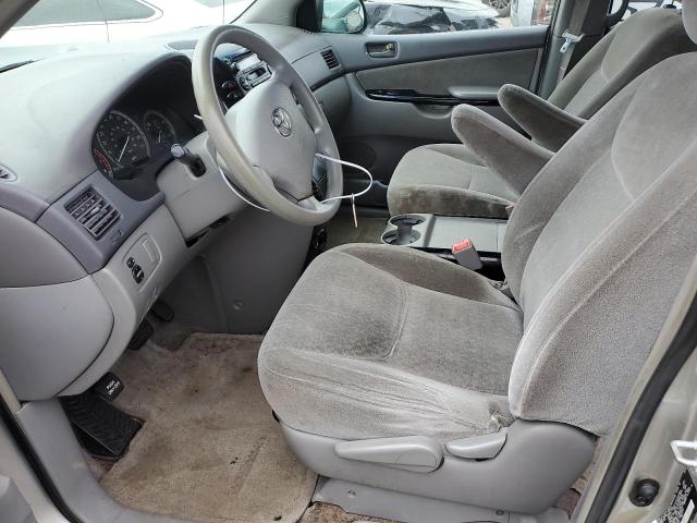 5TDZA23C85S327417 - 2005 TOYOTA SIENNA CE SILVER photo 7