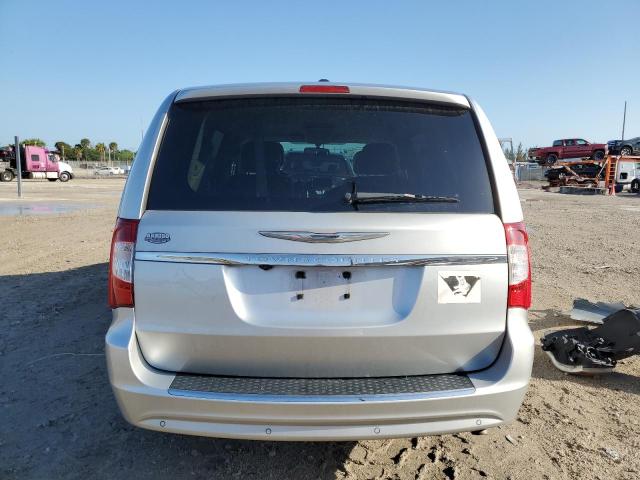 2A4RR8DG6BR783623 - 2011 CHRYSLER TOWN & COU TOURING L SILVER photo 6