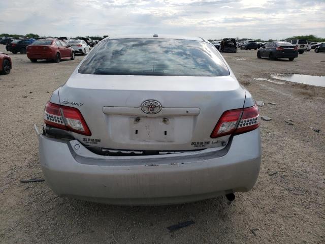 4T1BF3EKXBU218540 - 2011 TOYOTA CAMRY BASE SILVER photo 6