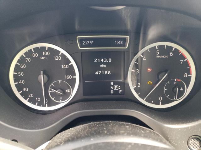 SJKCH5CR1HA036800 - 2017 INFINITI QX30 BASE GRAY photo 9