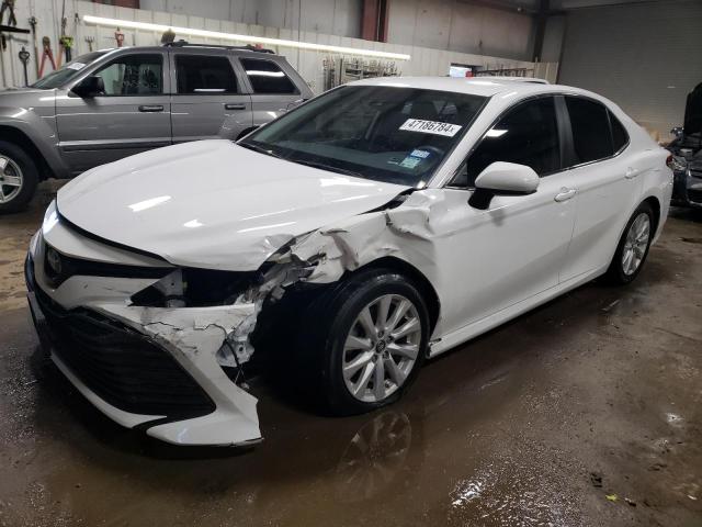 4T1B11HK8KU683543 - 2019 TOYOTA CAMRY L WHITE photo 1