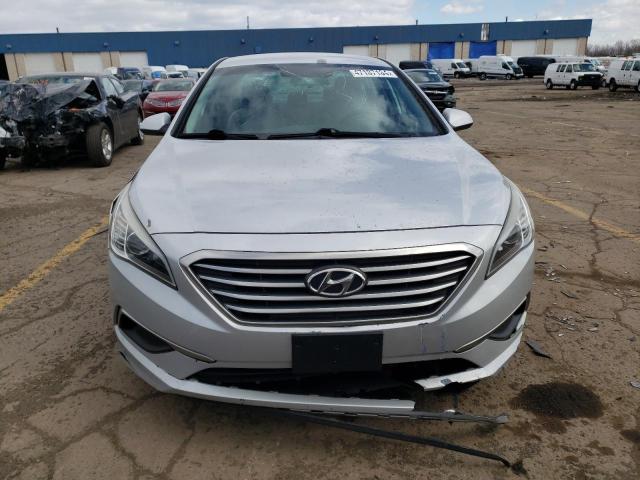 5NPE24AF6HH468386 - 2017 HYUNDAI SONATA SE SILVER photo 5