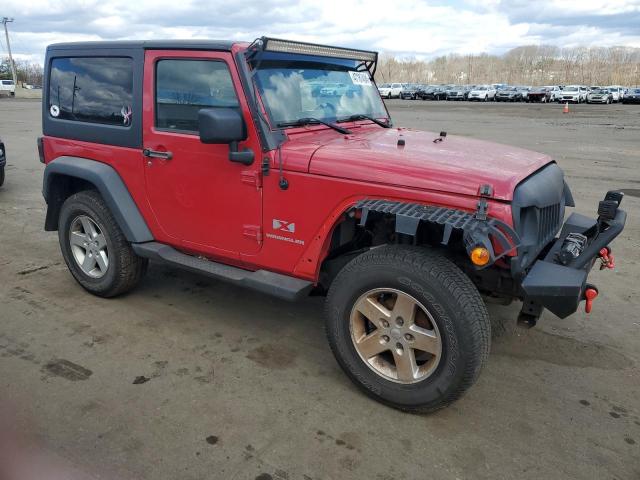 1J4FA24127L132394 - 2007 JEEP WRANGLER X RED photo 4