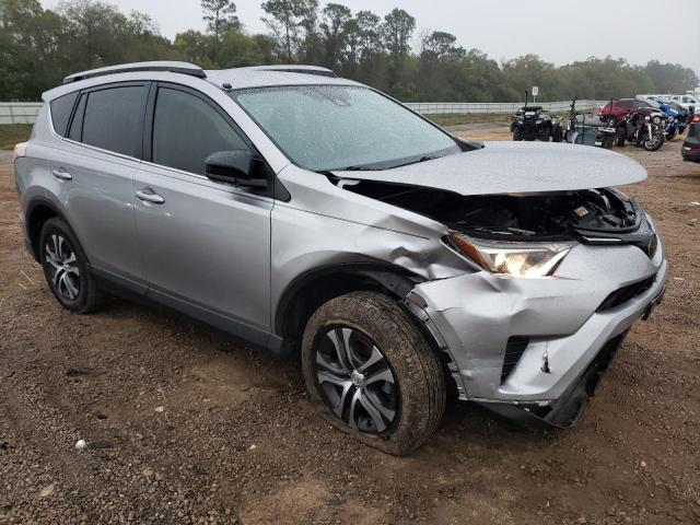 JTMZFREV2JJ174730 - 2018 TOYOTA RAV4 LE SILVER photo 4