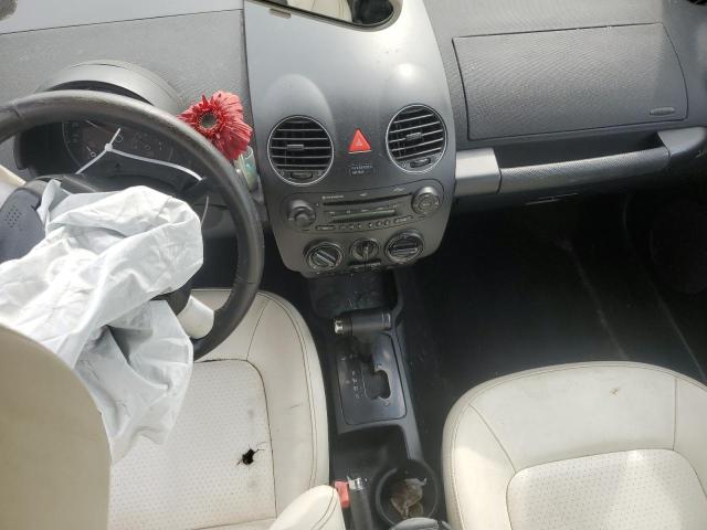 3VWRW3AL4AM004984 - 2010 VOLKSWAGEN NEW BEETLE RED photo 8