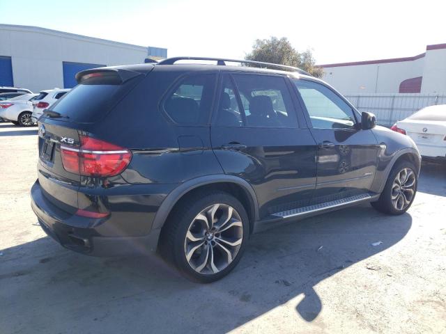 5UXZV8C55CL423589 - 2012 BMW X5 XDRIVE50I BLACK photo 3