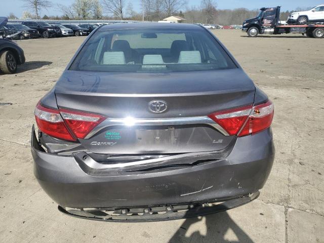 4T1BF1FK8HU428842 - 2017 TOYOTA CAMRY LE GRAY photo 6