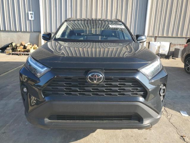 2T3A1RFV9NW282537 - 2022 TOYOTA RAV4 XLE PREMIUM BLACK photo 5