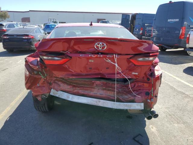 4T1G11AK6NU058532 - 2022 TOYOTA CAMRY SE RED photo 6