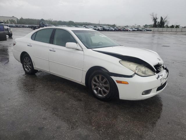 JTHBA30GX40019597 - 2004 LEXUS ES 330 WHITE photo 4