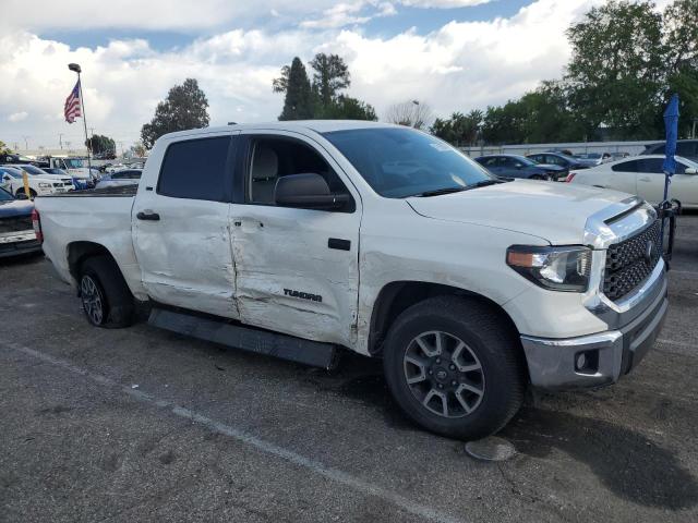 5TFEY5F12MX288774 - 2021 TOYOTA TUNDRA CREWMAX SR5 WHITE photo 4