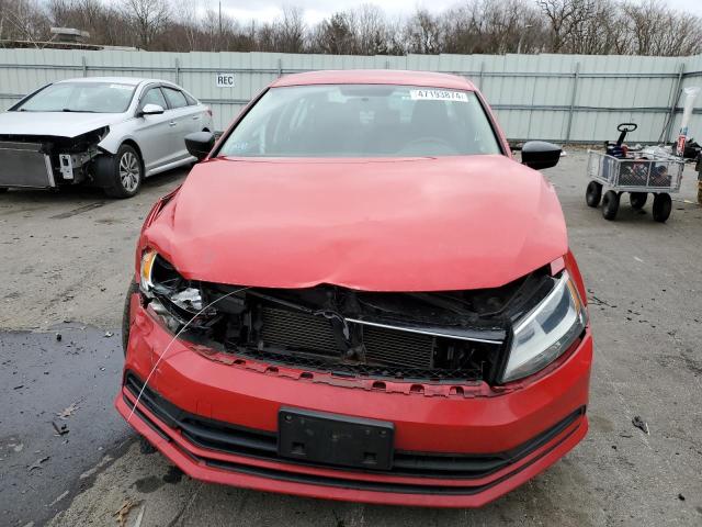 3VW2K7AJ5FM312885 - 2015 VOLKSWAGEN JETTA BASE RED photo 5