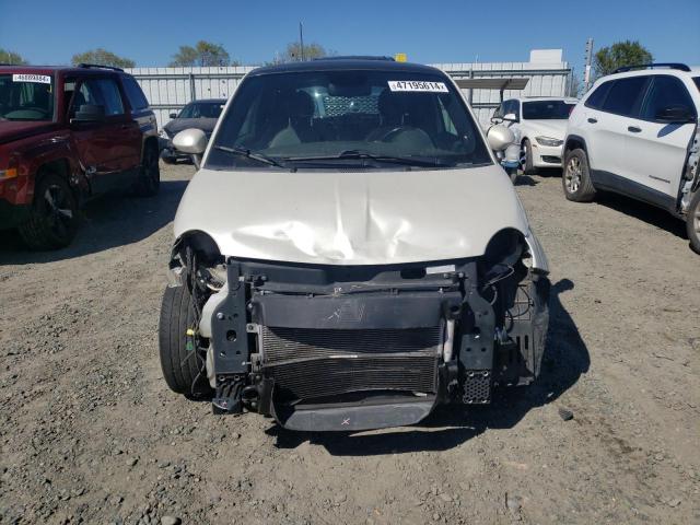 3C3CFFGE2ET172769 - 2014 FIAT 500 ELECTRIC WHITE photo 5