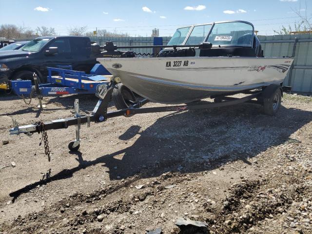 ACBV7855H819 - 2019 ALUM COMP 165 WHITE photo 2