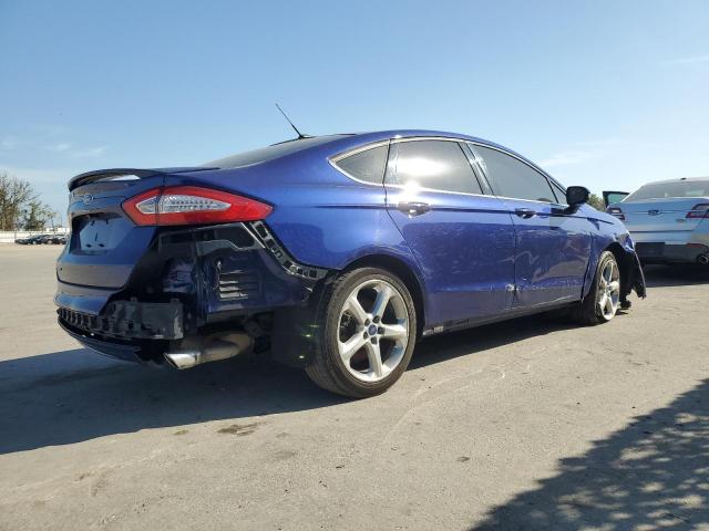 3FA6P0H74FR134340 - 2015 FORD FUSION SE BLUE photo 3