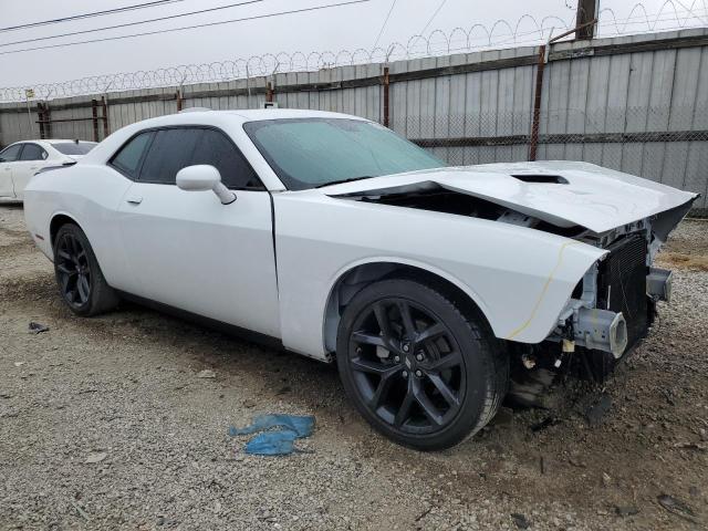 2C3CDZAGXNH160041 - 2022 DODGE CHALLENGER SXT WHITE photo 4