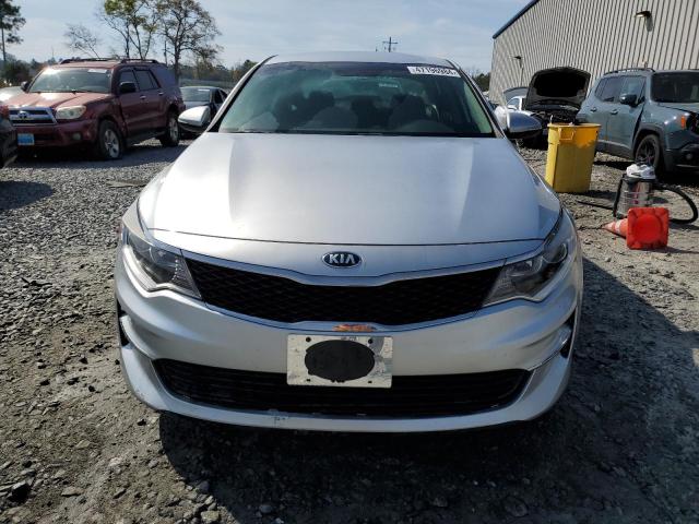 5XXGT4L3XJG269805 - 2018 KIA OPTIMA LX SILVER photo 5