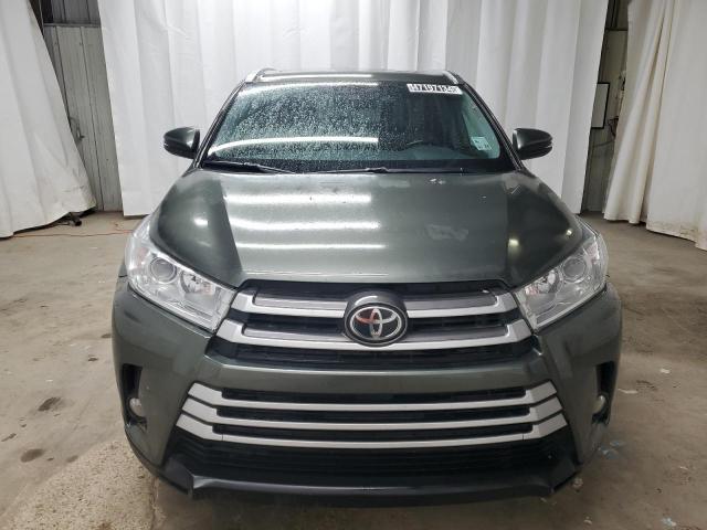 5TDKZRFH2KS327435 - 2019 TOYOTA HIGHLANDER SE TEAL photo 5