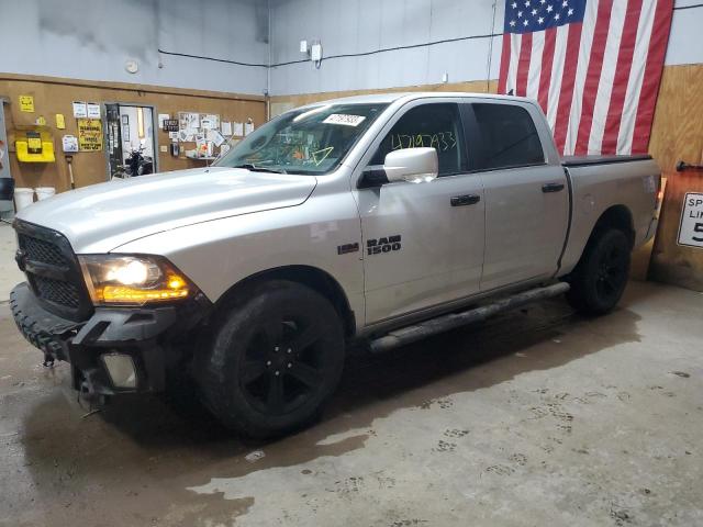 1C6RR7MT4JS291092 - 2018 RAM 1500 SPORT SILVER photo 1