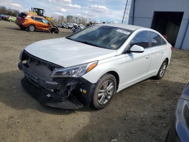 5NPE24AF9HH551567 - 2017 HYUNDAI SONATA SE WHITE photo 1