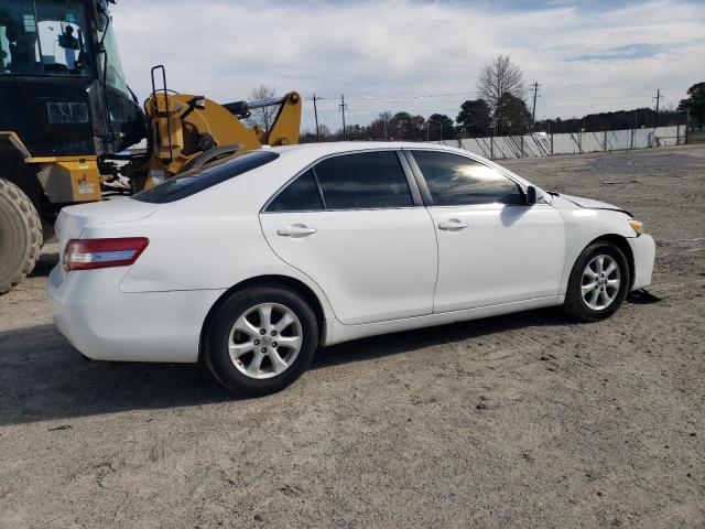 4T1BF3EKXBU583168 - 2011 TOYOTA CAMRY BASE WHITE photo 3