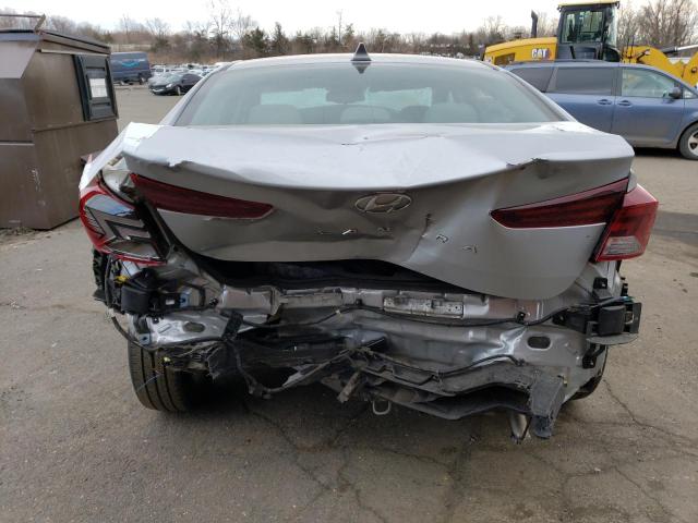 KMHD84LF6LU084402 - 2020 HYUNDAI ELANTRA SEL SILVER photo 6