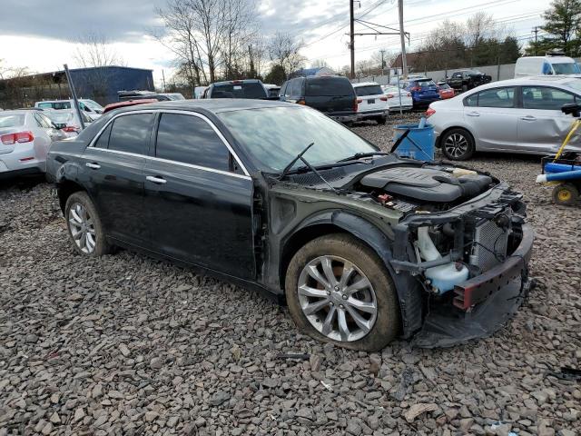 2C3CCAKG6HH586848 - 2017 CHRYSLER 300C BLACK photo 4