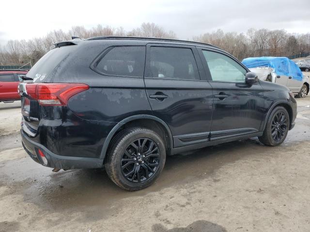 JA4AZ3A33JZ034896 - 2018 MITSUBISHI OUTLANDER SE BLACK photo 3