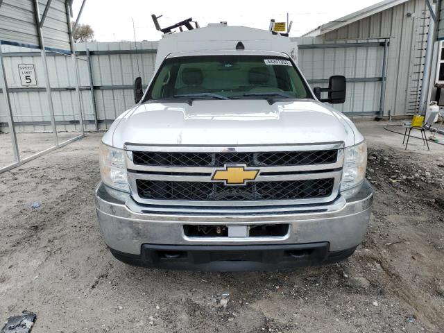 1GB3CZCGXCF198349 - 2012 CHEVROLET SILVERADO C3500 WHITE photo 5