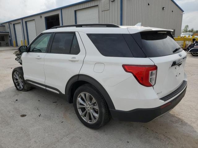 1FMSK7DH7MGC20062 - 2021 FORD EXPLORER XLT WHITE photo 2