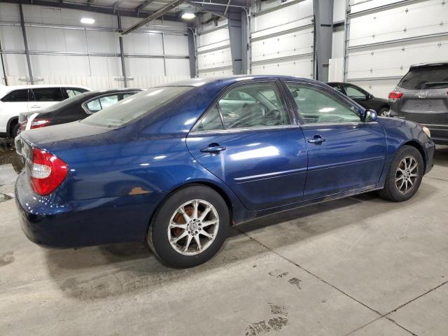 4T1BE32K03U210052 - 2003 TOYOTA CAMRY LE BLUE photo 3