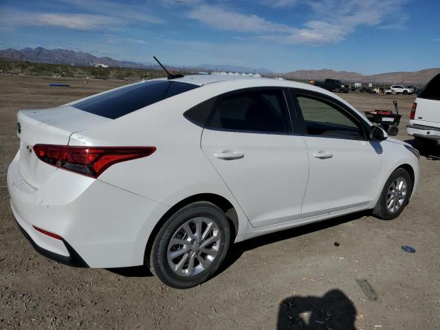 3KPC24A35KE070059 - 2019 HYUNDAI ACCENT SE WHITE photo 3