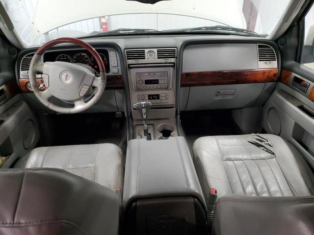 5LMFU27525LJ04631 - 2005 LINCOLN NAVIGATOR 白色 照片 8