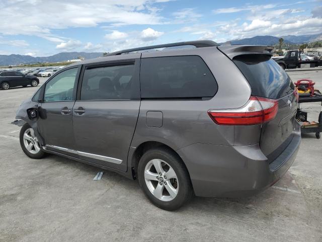 5TDKZ3DC8KS995616 - 2019 TOYOTA SIENNA LE GRAY photo 2