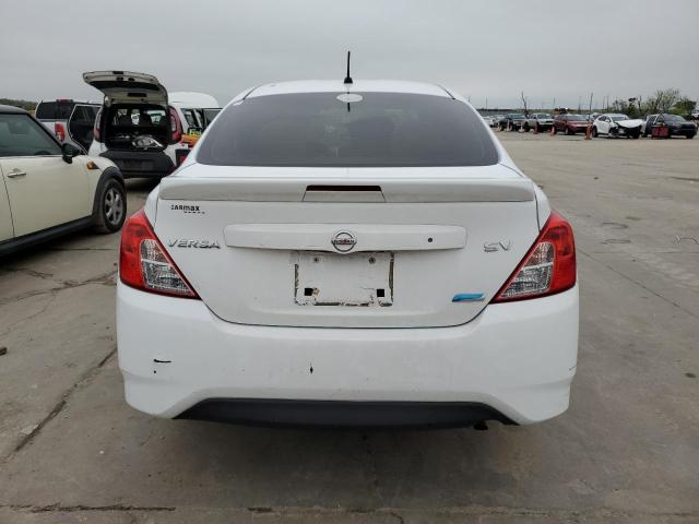 3N1CN7AP4FL935085 - 2015 NISSAN VERSA S WHITE photo 6