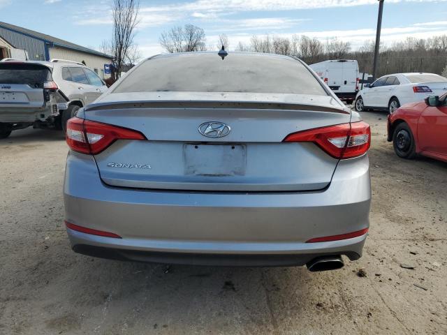 5NPE24AF9HH478393 - 2017 HYUNDAI SONATA SE SILVER photo 6