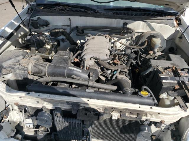 5TBBT44163S372771 - 2003 TOYOTA TUNDRA ACCESS CAB SR5 WHITE photo 11