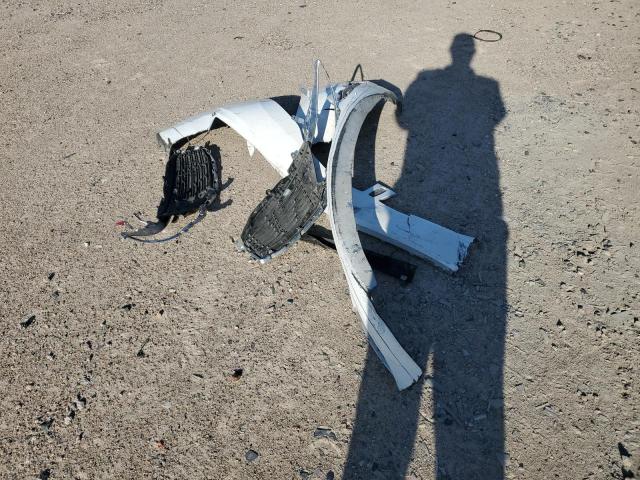 3LN6L2G96GR608533 - 2016 LINCOLN MKZ WHITE photo 12