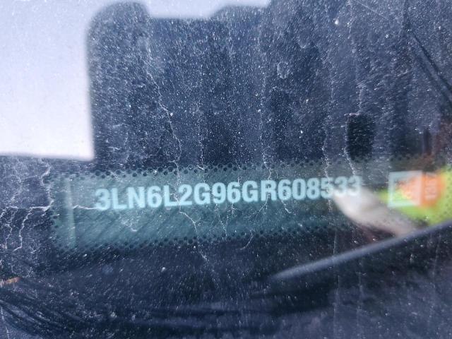 3LN6L2G96GR608533 - 2016 LINCOLN MKZ WHITE photo 13