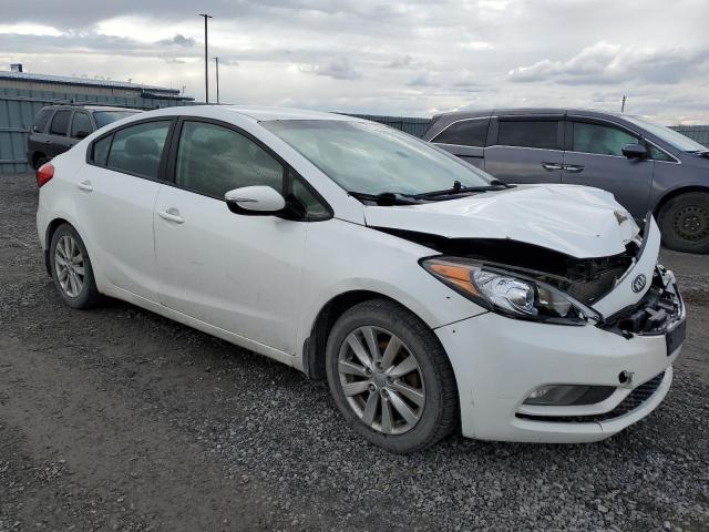 KNAFX4A60E5102759 - 2014 KIA FORTE LX WHITE photo 4