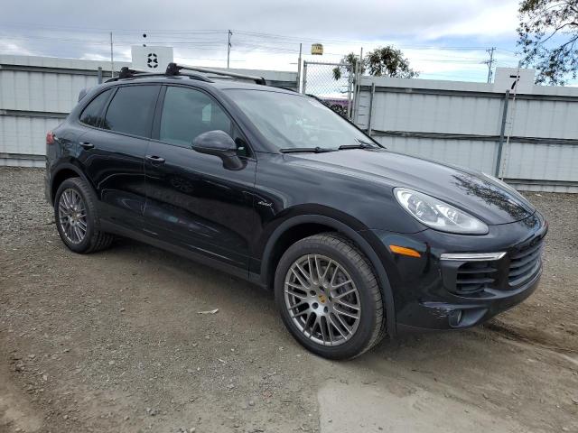 WP1AF2A27FLA32982 - 2015 PORSCHE CAYENNE BLACK photo 4