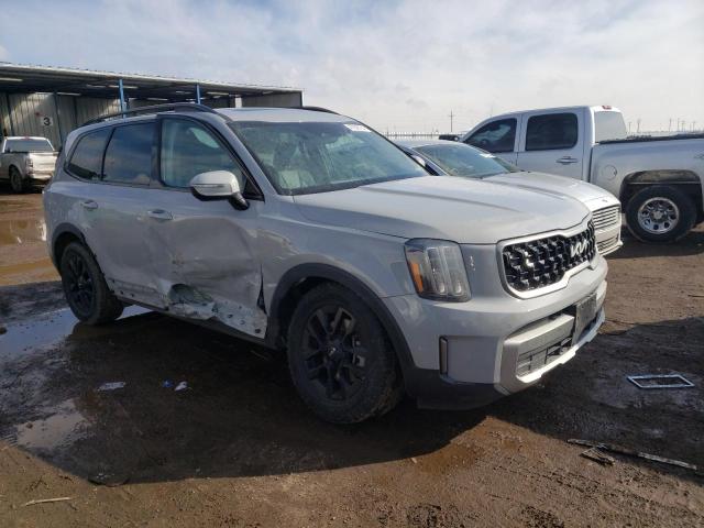 5XYP5DGC0PG380095 - 2023 KIA TELLURIDE SX SILVER photo 4