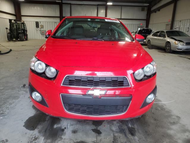 1G1JE5SB5F4123692 - 2015 CHEVROLET SONIC LTZ RED photo 5