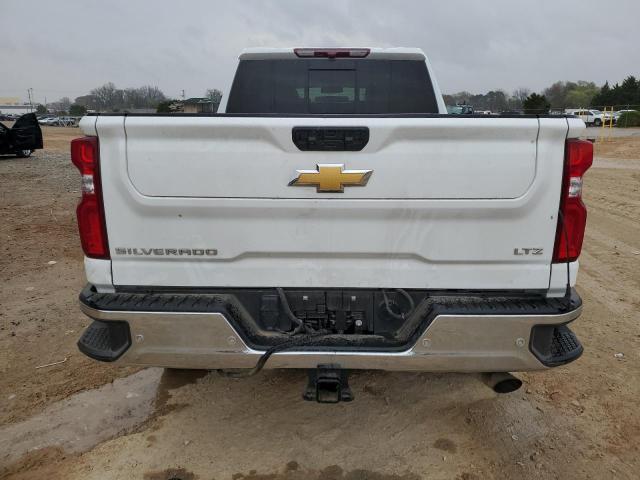 1GC4YPE79NF338025 - 2022 CHEVROLET SILVERADO K2500 HEAVY DUTY LTZ WHITE photo 6