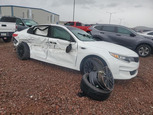 5XXGU4L33JG205683 - 2018 KIA OPTIMA EX WHITE photo 4