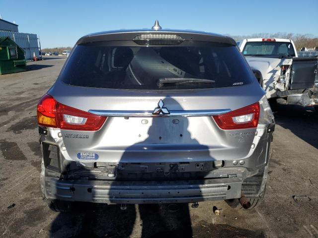 JA4AR3AW0JU001765 - 2018 MITSUBISHI OUTLANDER ES GRAY photo 6