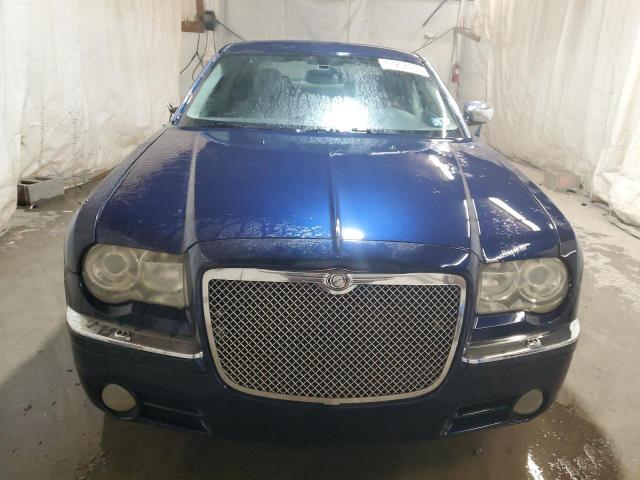 2C3JA63H05H523631 - 2005 CHRYSLER 300C BLUE photo 5