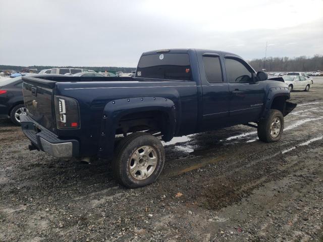 2GCEK19J681193739 - 2008 CHEVROLET SILVERADO K1500 BLUE photo 3