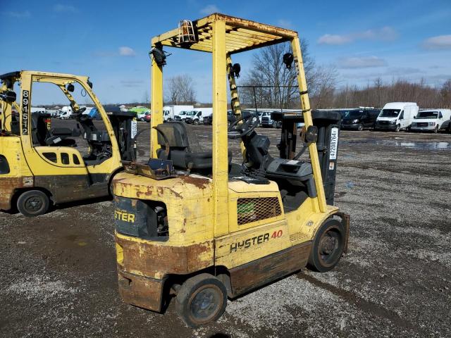 D187V32391B - 2004 HYST FORKLIFT YELLOW photo 4